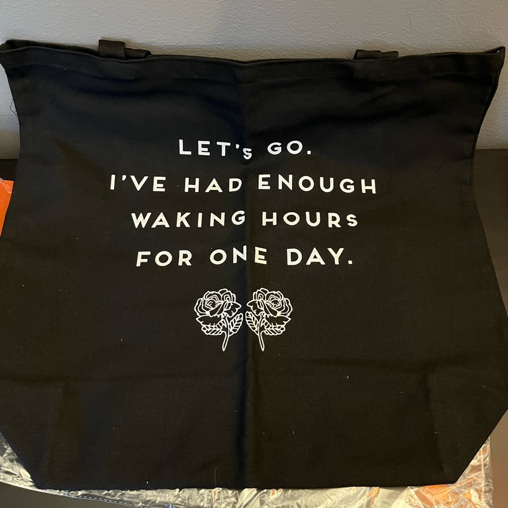 NEW! Sassy Big black tote.
